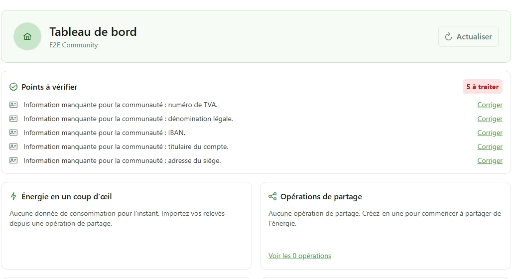 Tableau de bord d'une nouvelle communauté : « Points à vérifier » liste cinq informations manquantes (numéro de TVA, dénomination légale, IBAN, titulaire du compte, adresse du siège), et aucune opération de partage n'existe encore.